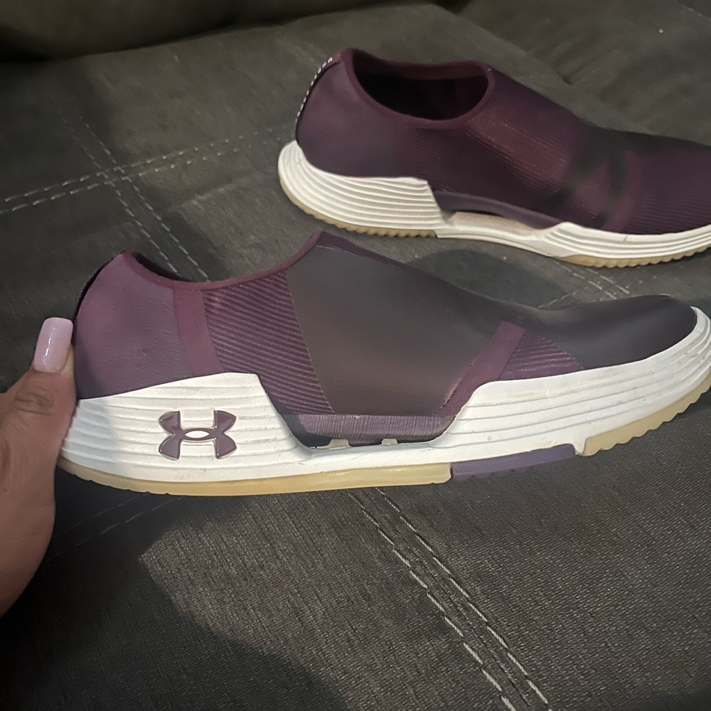 Under armour tennis shoes